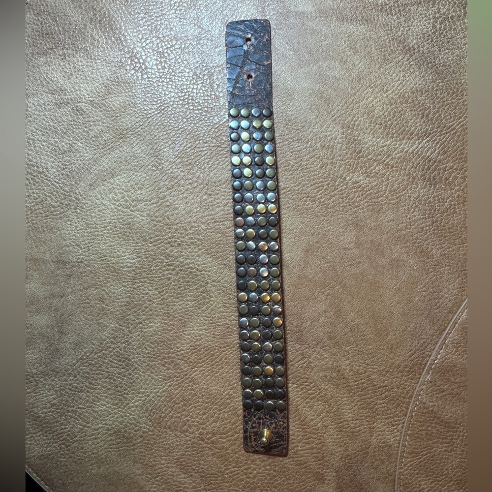 Streets Ahead Brown/Black Distressed Genuine Leather Stud Bracelet
